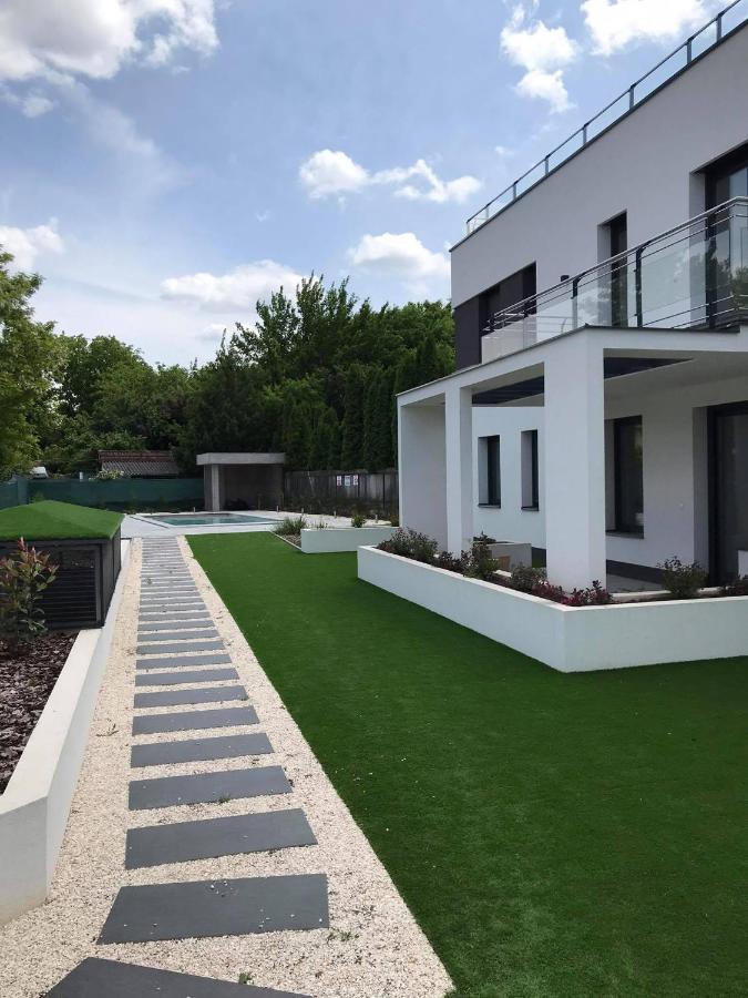 Oasis Residence Hajdúszoboszló Eksteriør bilde